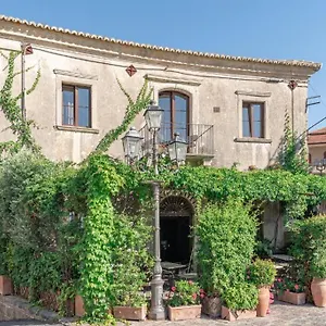 Bar Vitelli Charming Guest house Savoca