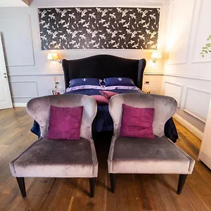 Guest house Relais San Lorenzo In Lucina, Rome
