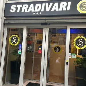 Stradivari 3* Milán